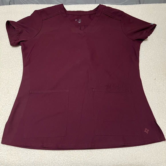 Med couture scrub top. Size M - Picture 1 of 2